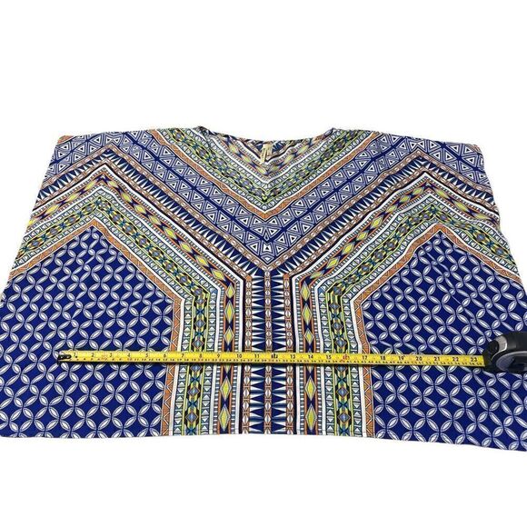 Miami Women’s Geometric Pattern Blouse Size Medium - Picture 11 of 14